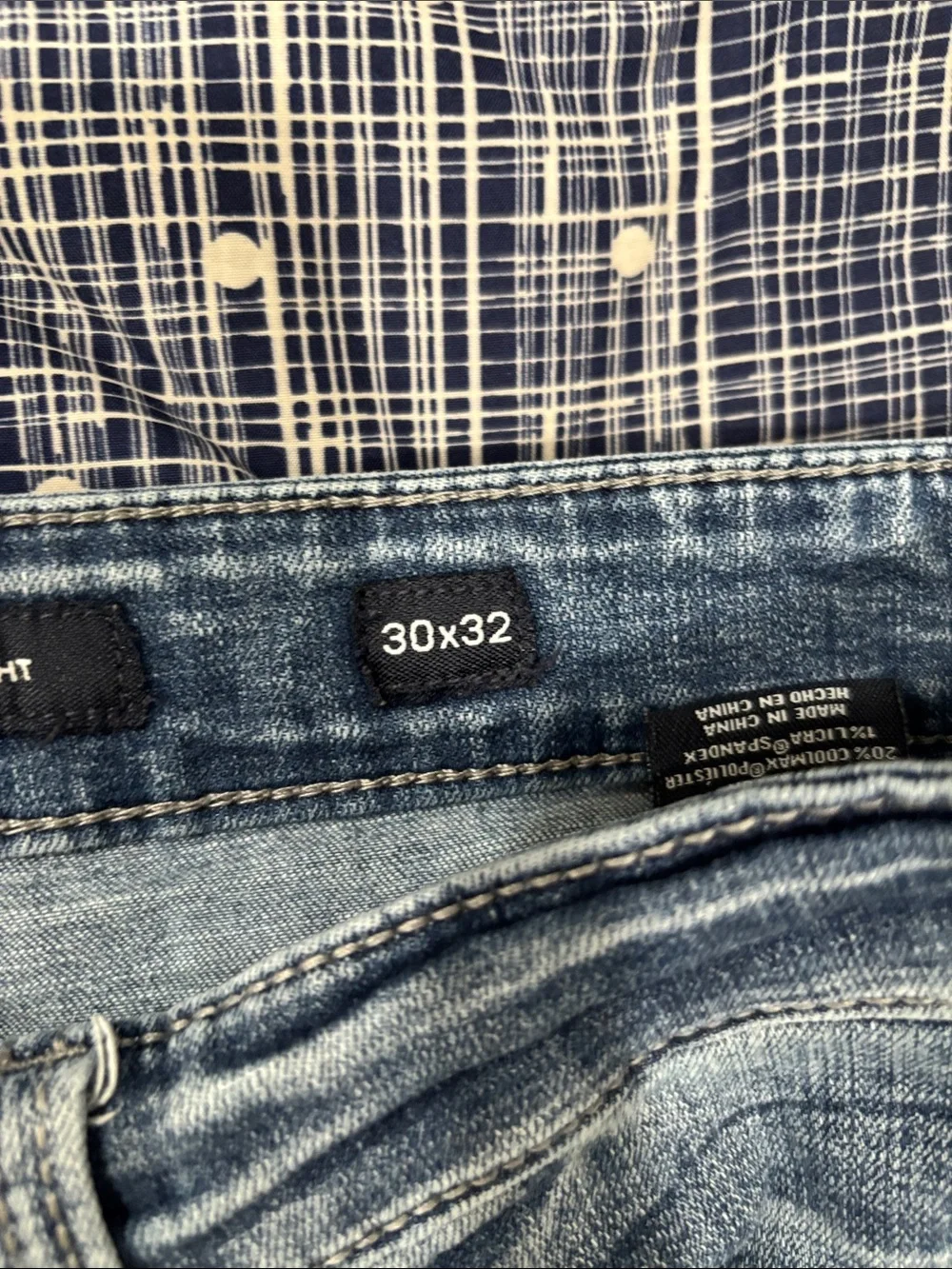 BKE Men's Straight Jeans in Light Blue Wash